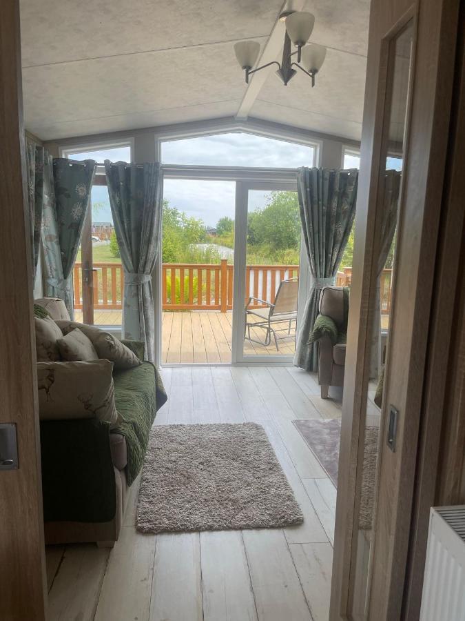 Fern Lodge With Hot Tub Stonham Aspall Exterior foto